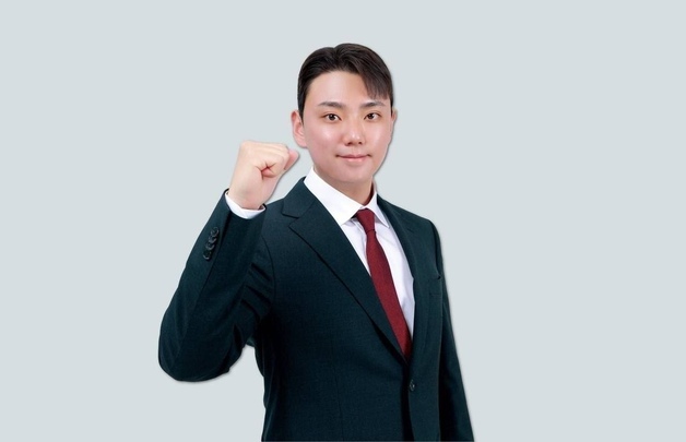 [도전! 6·3 지선] 강기동 부산 사하구의원 후보 "젊음으로 변화 앞당길 것"