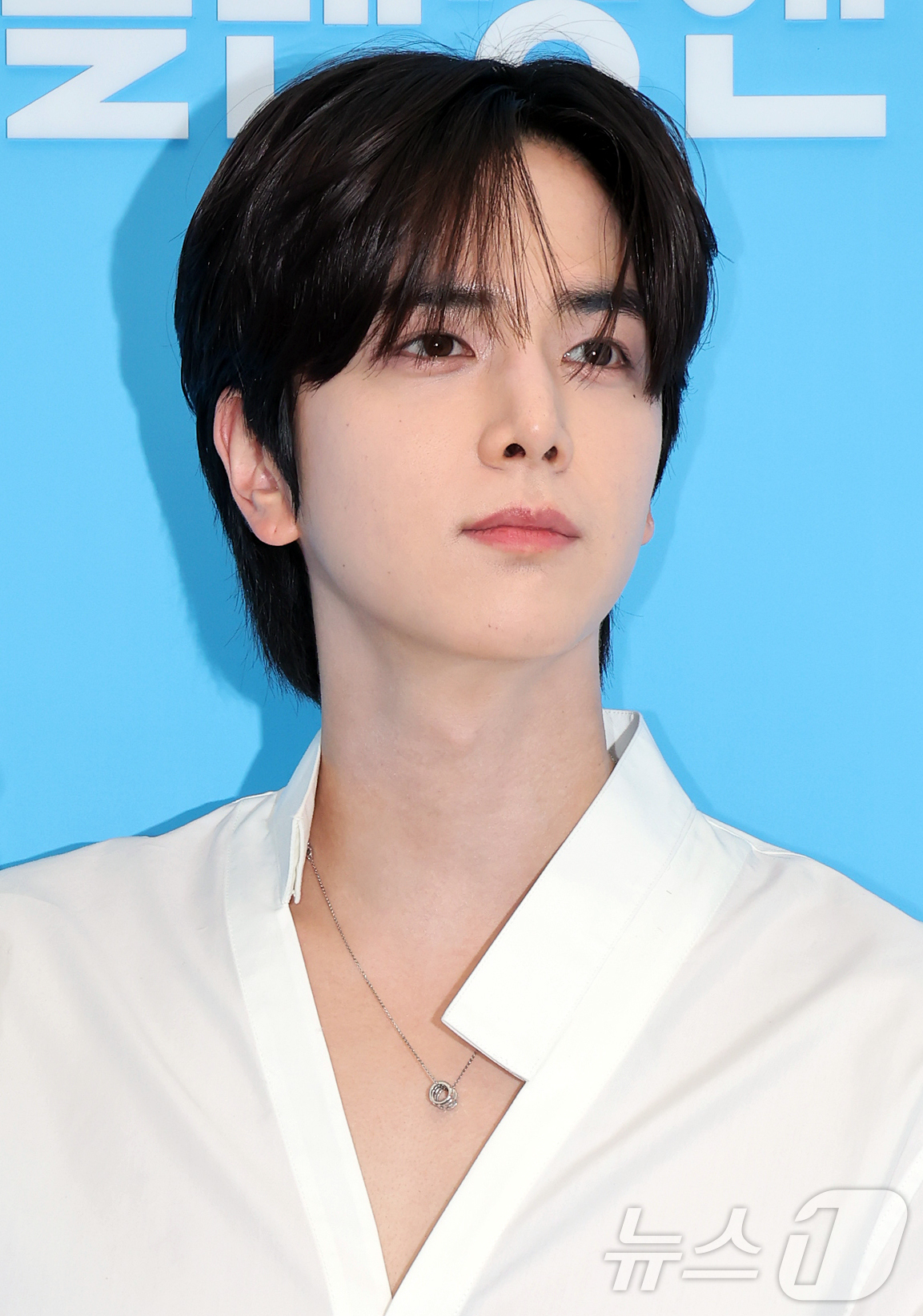 (서울=뉴스1) 김진환 기자 = 더보이즈 영훈이 19일 서울 성동구 LES601 성수에서 열린 센카 팝업 기념 포토행사에 참석해 포즈를 취하고 있다. 2026.5.19/뉴스1
