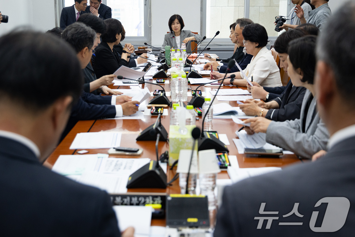 (서울=뉴스1) 유승관 기자 = 김미애 국회 보건복지위원회 법안심사제1소위원장이 19일 서울 여의도 국회에서 열린 제435회 국회(임시회) 보건복지위원회 제1차 법안심사제1소위원회 …