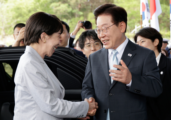 한일 정상 '고향 외교'