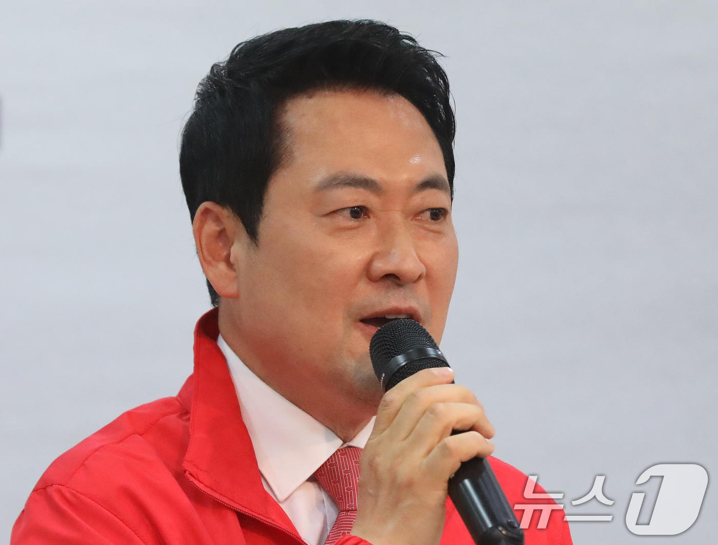 (창원=뉴스1) 윤일지 기자 = 장동혁 국민의힘 상임선거대책위원장이 19일 오후 경남 창원 의창구 국민의힘 경남도당에서 열린 경남선거대책위원회 발대식 및 필승결의대회에서 발언하고 …