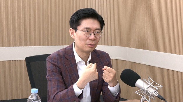 [인터뷰 전문] 조정훈 "국힘 '뒤집기' 가능…부산북갑 결국 박민식 찍는다"