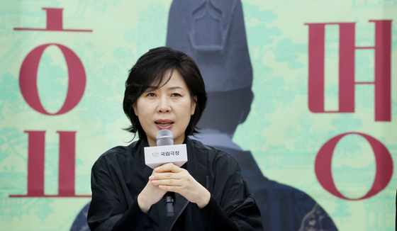 '효명' 설명하는 유은선 국립창극단 예술감독 겸 단장