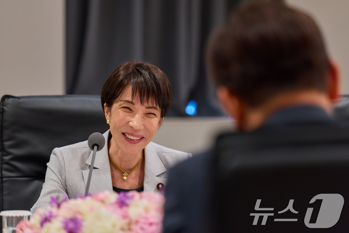 (안동=뉴스1) 허경 기자 = 다카이치 사나에 일본 총리가 19일 경북 안동의 한 호텔에서 열린 이재명 대통령과 확대 정상회담에서 발언하고 있다. (청와대 제공. 재판매 및 DB …