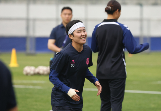 훈련 시작한 지소연