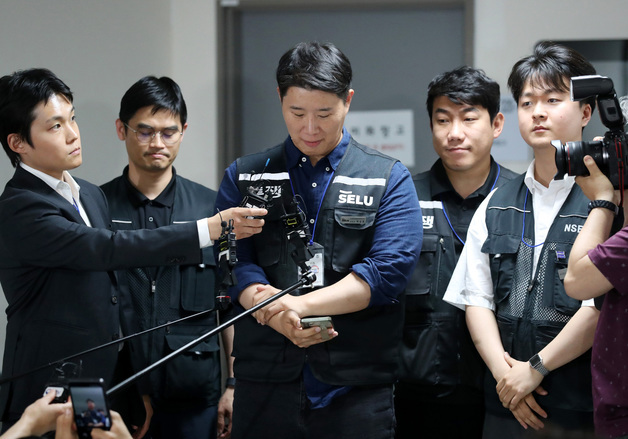 입장 밝히는 최승호 위원장