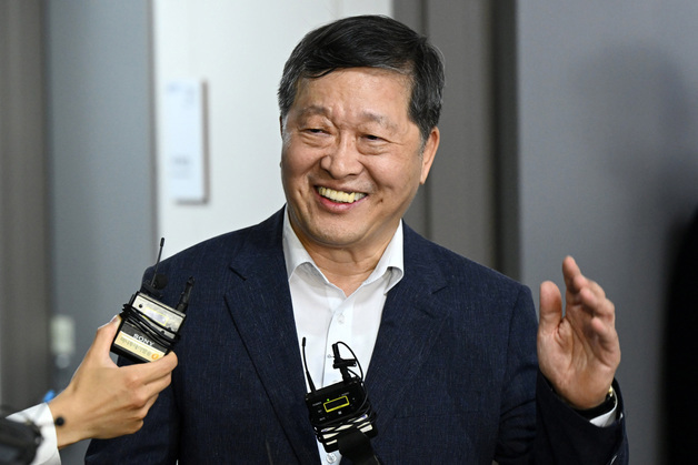 사후조정 2일차 회의 종료 후 발언하는 박수근 중노위원장