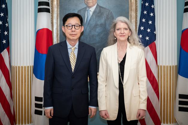한국형 핵잠 건조 속도낸다…"한미, 팩트시트 안보분야 킥오프 회의"(종합)