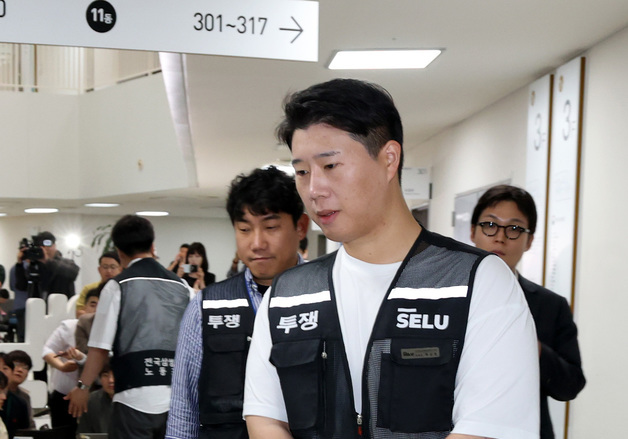 막판 협상 임하는 최승호 위원장