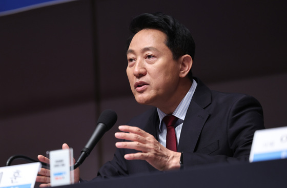 발언하는 오세훈 서울시장 후보