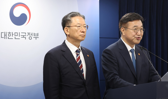 윤호중, '금품수수 등 선거범죄는 끝까지 추적'