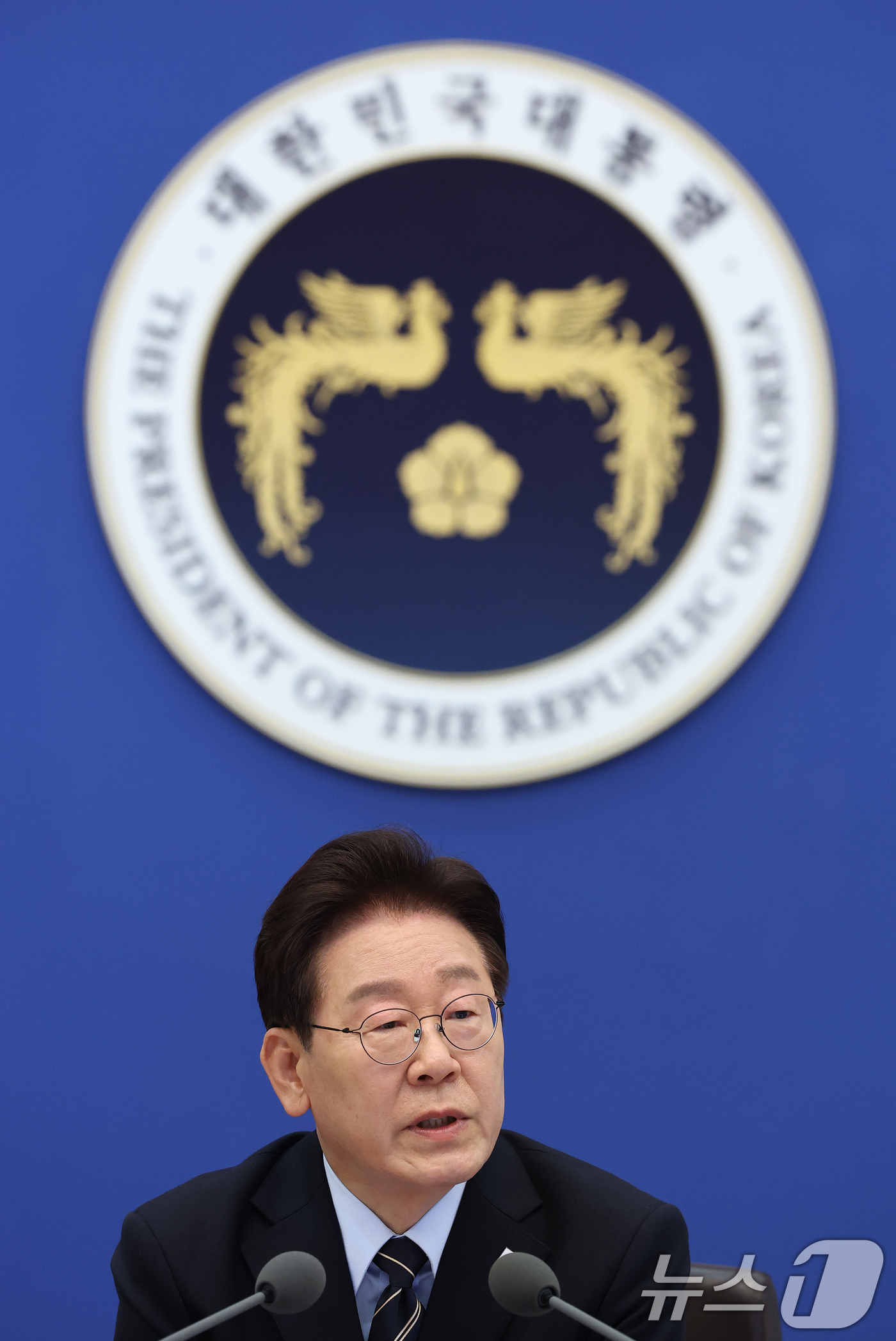 (서울=뉴스1) 허경 기자 = 이재명 대통령이 20일 청와대에서 열린 제22회 국무회의 겸 제9차 비상경제점검회의에서 발언을 하고 있다. 2026.5.20/뉴스1