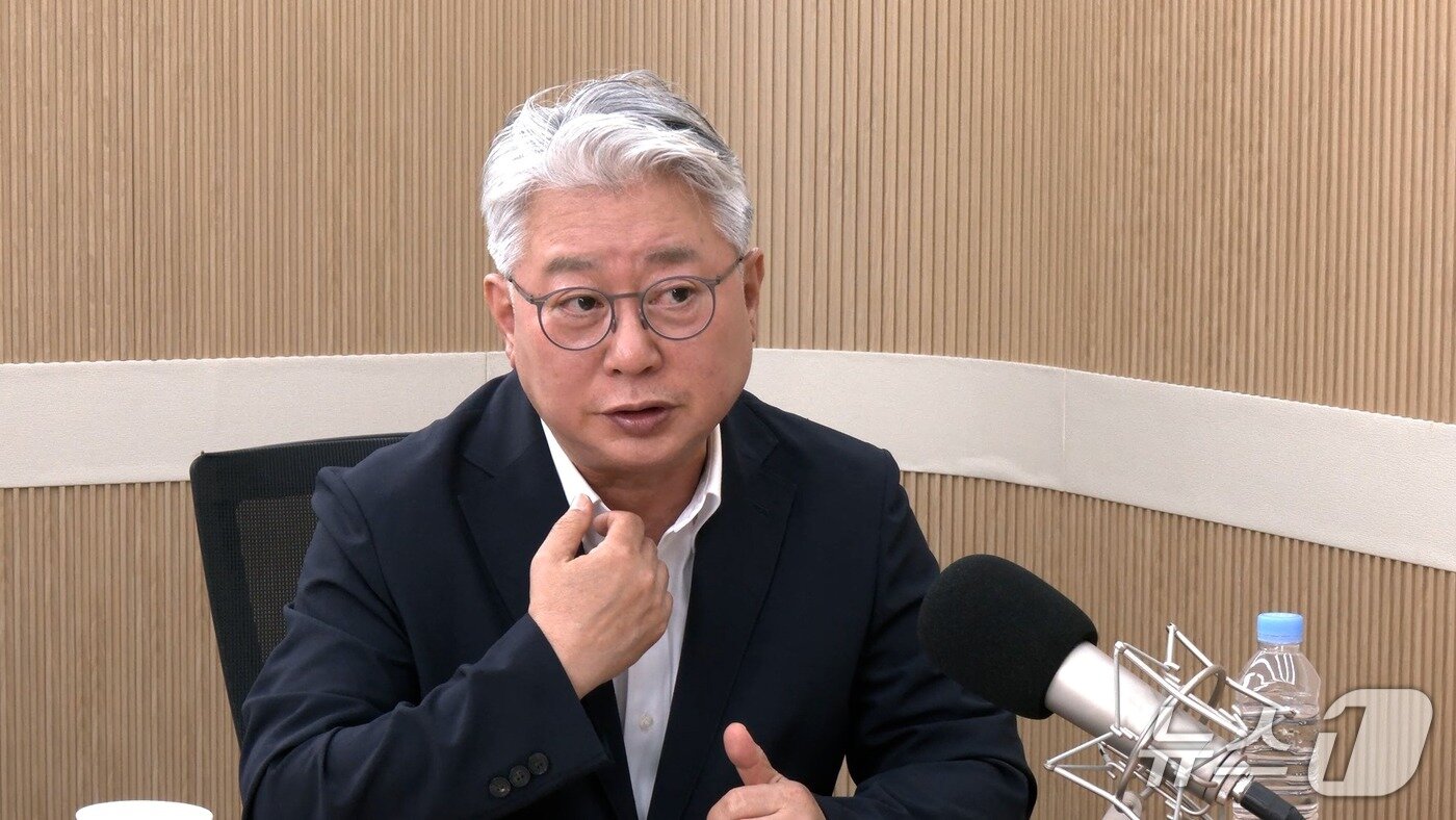 본문 이미지 - 조응천 개혁신당 경기도지사 후보가 질문에 답하고 있다. 2026.5.20./뉴스1