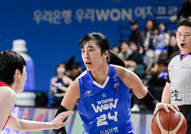 강이슬 떠나보낸 여자농구 KB, 보상 선수로 이다연 지명
