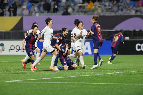 페널티킥 실축한 지소연