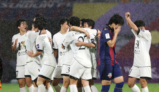 수원FC, 북한 내고향에 1대 2 역전패