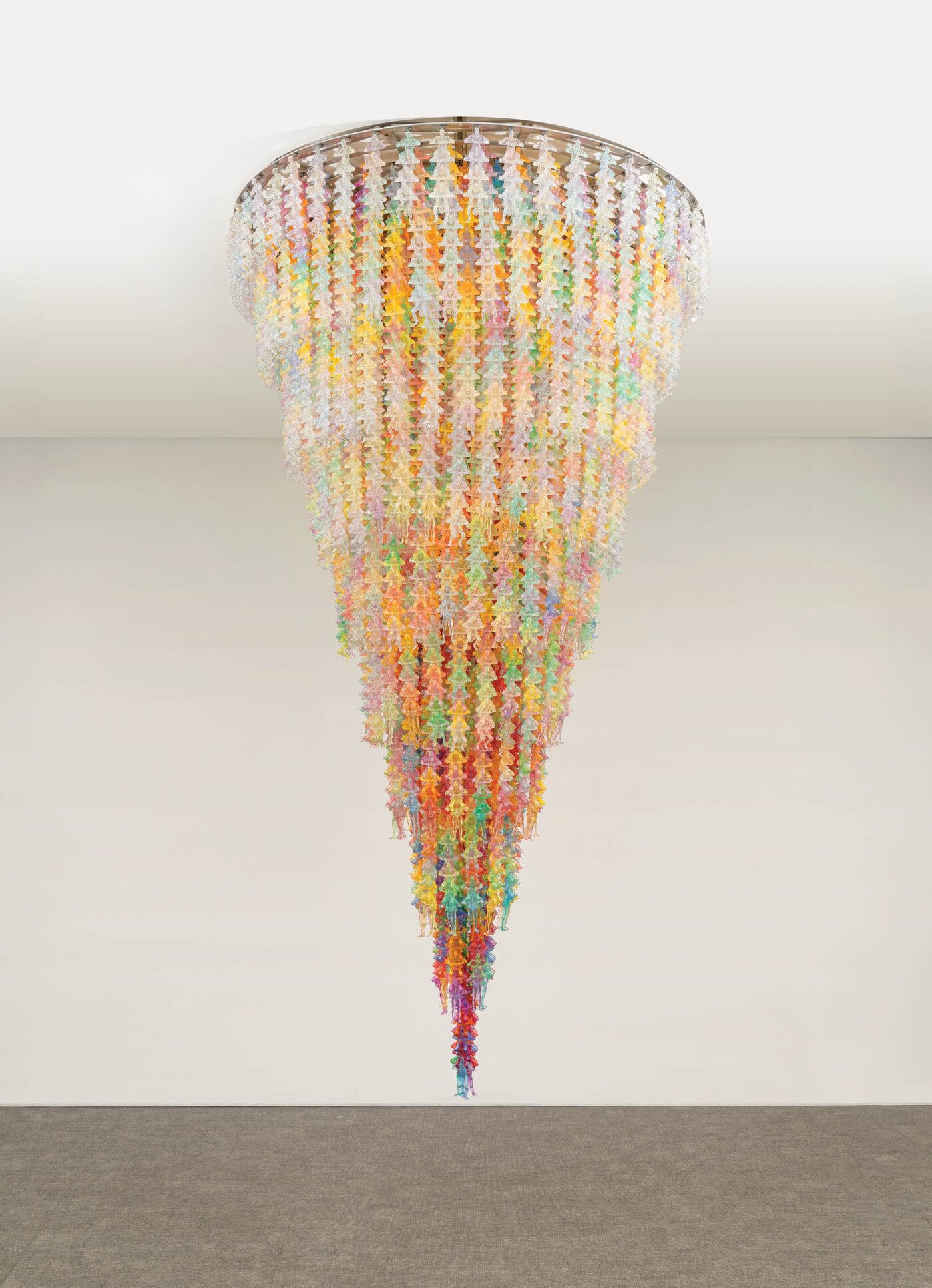 본문 이미지 - 서도호 b.1962, Cause & Effect, acrylic, aluminum disc, stainless steel frame, stainless steel cable, monofilament diameter 164&times;300(h)cm (original edition of 3 + AP 1/1), 2억8000만~6억 원 (케이옥션 제공)