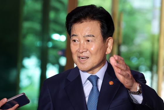 정동영 통일부 장관 취임 1주년…"한반도 평화 공존 시대 열겠다"