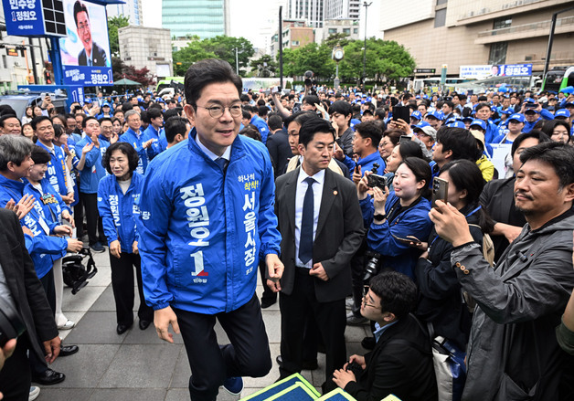 정원오, 유세 첫날 '강남 표심' 정조준…"재건축 더 신속하게"(종합2보)