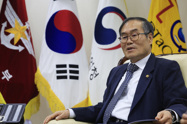 이용철 방사청장 "K-방산의 힘은 신뢰와 기술…대도약 위해 총력"