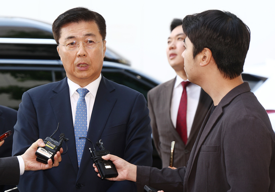 홍장원 전 차장 "충분히 오해 풀어"…종합특검 9시간 소환 조사
