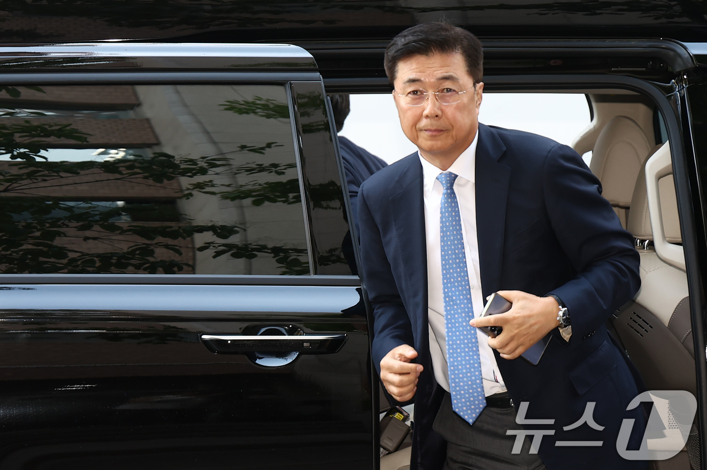 (과천=뉴스1) 김민지 기자 = 홍장원 전 국가정보원 1차장이 22일 12·3 비상계엄 선포 직후 미국 등 주요 우방국에 계엄의 정당성을 옹호하는 메시지를 전달하도록 지시했다는 의 …