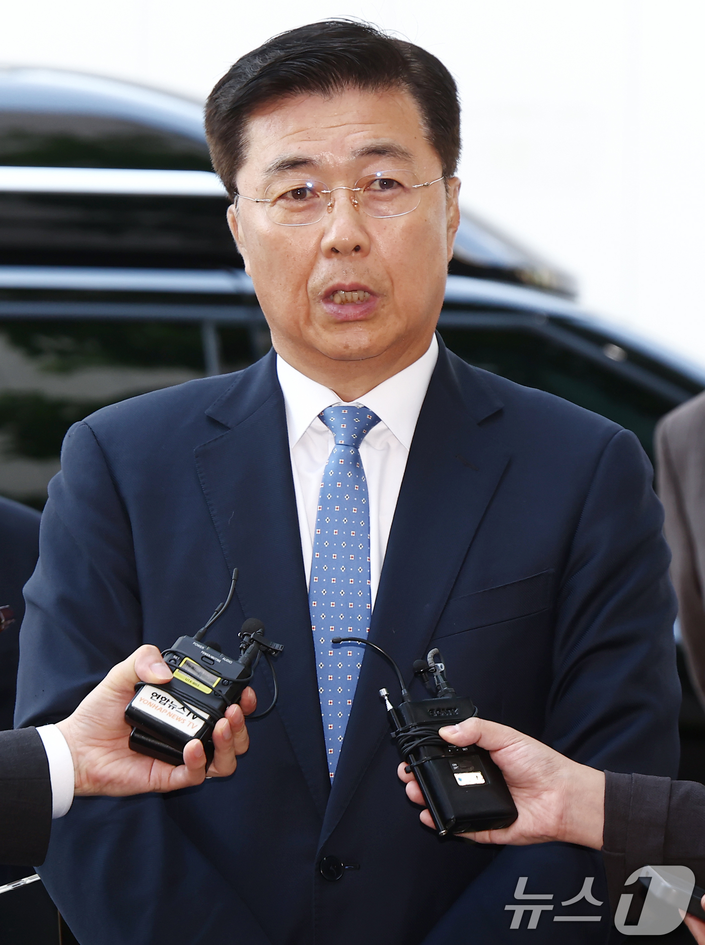 (과천=뉴스1) 김민지 기자 = 홍장원 전 국가정보원 1차장이 22일 12·3 비상계엄 선포 직후 미국 등 주요 우방국에 계엄의 정당성을 옹호하는 메시지를 전달하도록 지시했다는 의 …