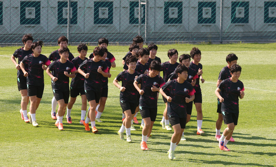 결승전 앞두고 훈련하는 북한 내고향여자축구단