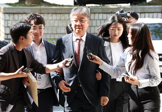 '尹관저 이전 의혹' 김대기·윤재순 구속…종합특검, 첫 신병확보