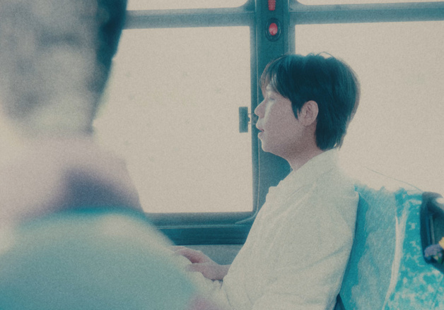 정승환, 신곡 '마치 오늘처럼' MV 티저 공개…사랑의 여정 표현