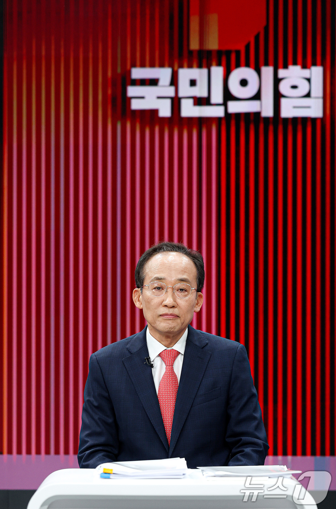 (대구=뉴스1) 공정식 기자 = 추경호 국민의힘 대구시장 후보가 22일 오후 대구 수성구 TBC(대구방송)에서 열린 '제9회 전국동시지방선거 대구시장 후보자 초청 토론회'에 참석해 …