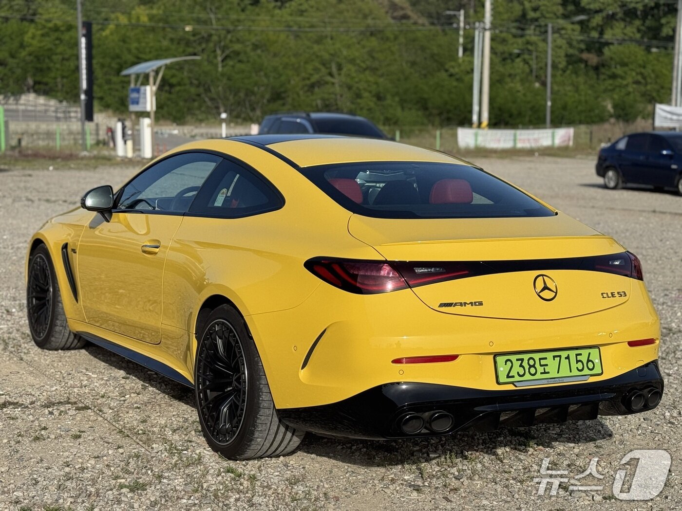 본문 이미지 - 메르세데스-AMG CLE 53 쿠페 ⓒ 뉴스1 박종홍 기자
