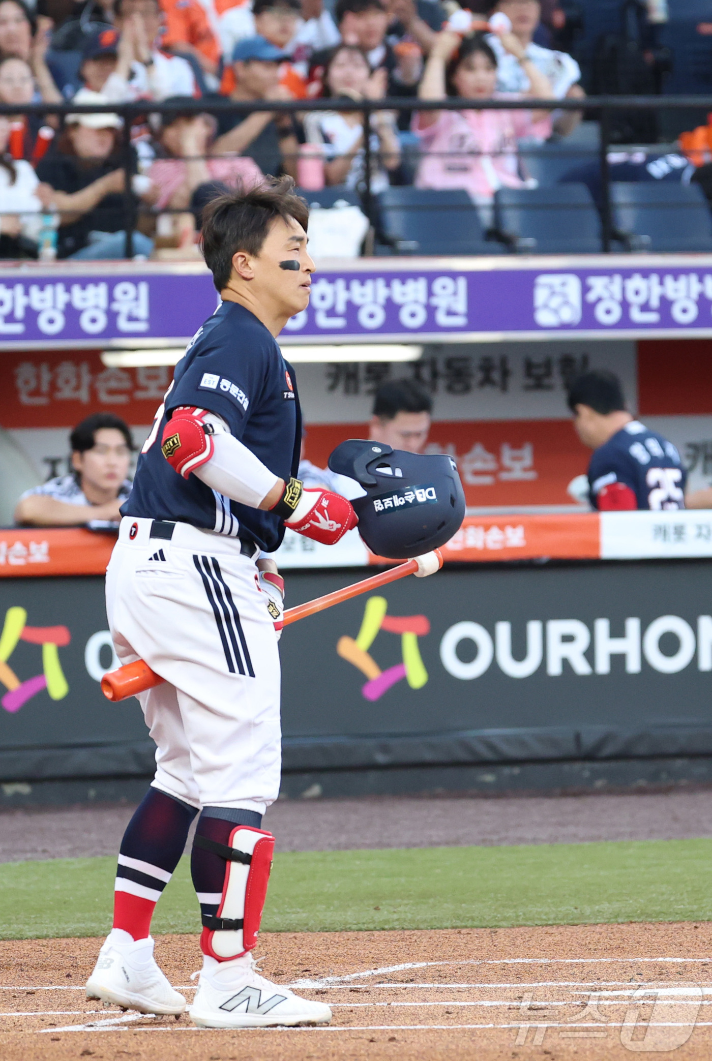 (대전=뉴스1) 김기남 기자 = 22일 대전 한화생명볼파크에서 열린 2026 신한 SOL KBO리그 두산 베어스와 한화 이글스의 경기에서 두산 손아섭이 직전 친정팀을 상대로 경기에 …