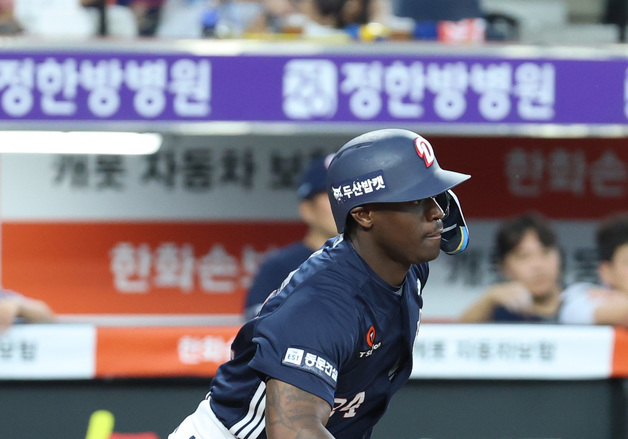 프로야구 두산, '기대 이하' 카메론 방출…"새 외인 타자 영입"