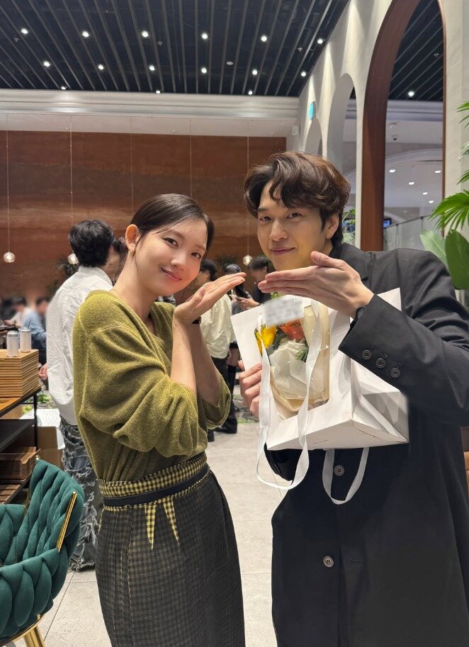 본문 이미지 - 방송인 유재필 인스타그램