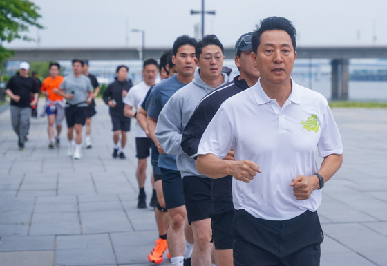 서울시, 러너 겨냥 '아리수' 홍보…한강·공원 음수대 1880대 운영