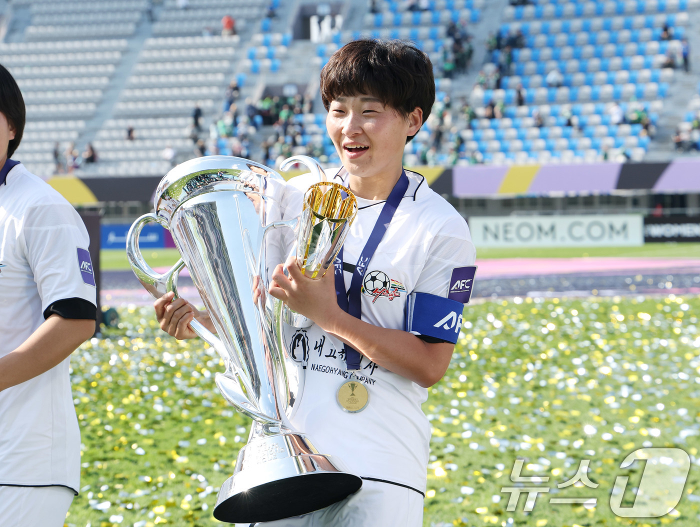 (수원=뉴스1) 박지혜 기자 = 23일 오후 경기 수원시 수원종합운동장에서 열린 2025-2026 아시아축구연맹(AFC) 여자 챔피언스리그(AWCL) 결승에서 우승한 북한 내고향여 …