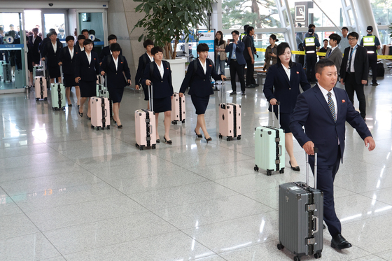 내고향여자축구단, 방남 일정 마치고 북한으로
