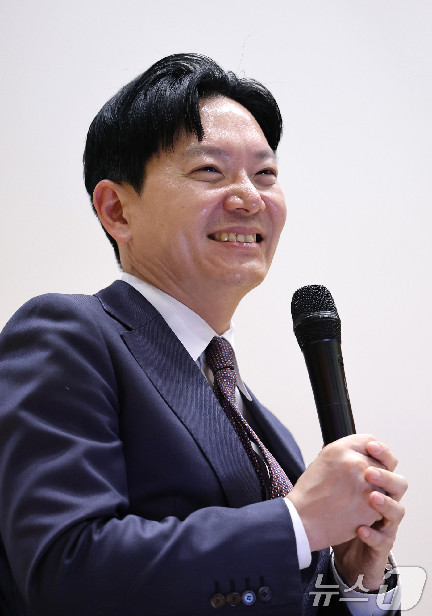 (서울=뉴스1) 신웅수 기자 = 박상용 인천지검 검사가 24일 서울 여의도 국회 의원회관에서 열린 공소취소 찬반 토론회에서 발언하고 있다. 2026.5.24/뉴스1