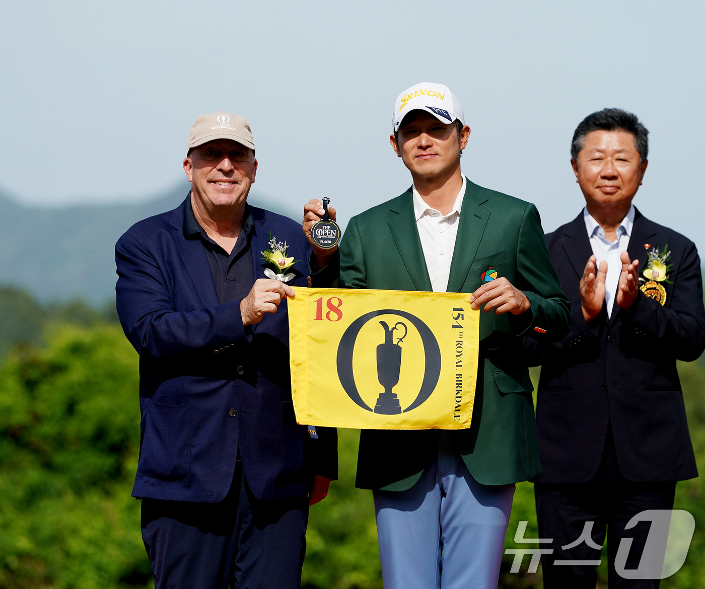(천안=뉴스1) = 양지호가 24일 충남 천안시 우정힐스CC에서 열린 코오롱 제68회 한국오픈골프선수권대회 파이널 라운드에서 우승을 차지, 올해 7월 영국에서 열리는 디오픈대회 출 …