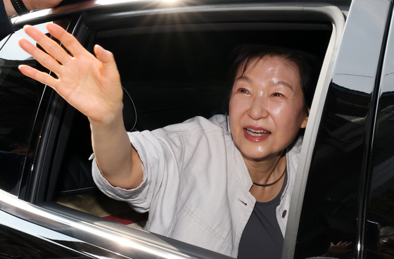 공주 찾은 박근혜 전 대통령