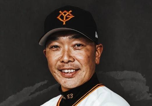 일본 프로야구 요미우리 아베 감독, 딸 폭행 혐의로 경찰 체포