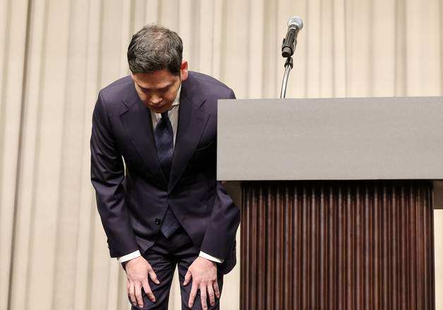 정용진 대국민 사과에…"진정성 없는 면피용" "정부 대처 과해"