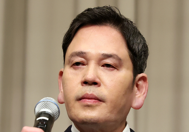 대국민 사과문 발표하는 정용진 회장