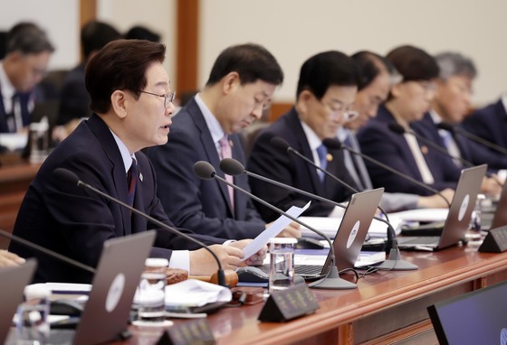 이재명 대통령, 국무회의 주재