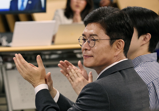 손뼉치는 정원오 후보