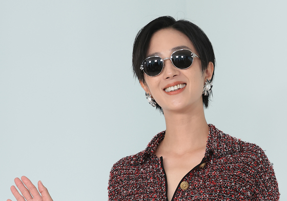 계륜미, 반가운 미소