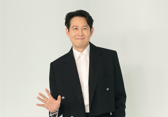 이정재, 근사한 수트핏