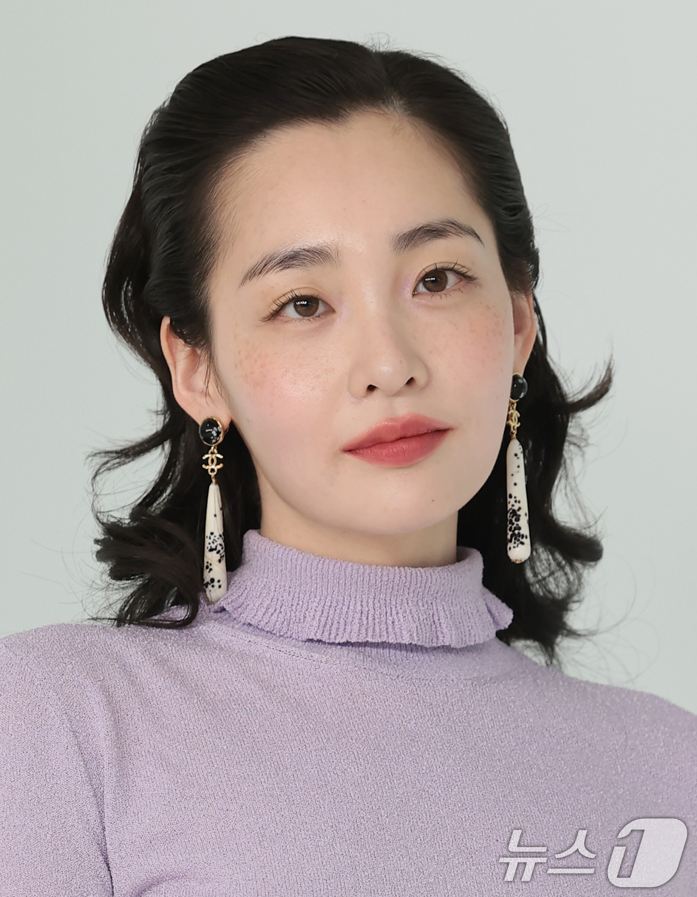 (서울=뉴스1) 권현진 기자 = 배우 김민하가 26일 서울 영등포구 퐁비두센터에서 열린 샤넬 '2026 공방 컬렉션 서울 쇼'에 참석해 포즈를 취하고 있다. 2026.5.26/뉴스 …