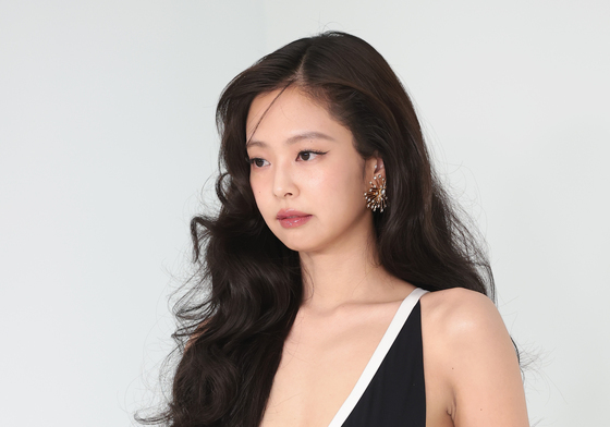 블랙핑크 제니, 너무 예쁜 샤넬 공주님